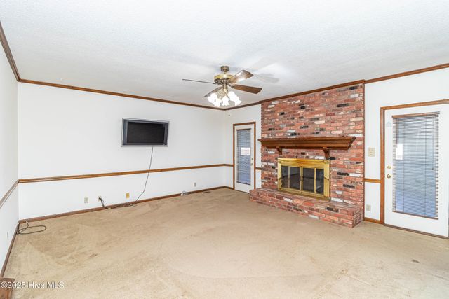 206 Maplewood Drive, Goldsboro, NC 27534
