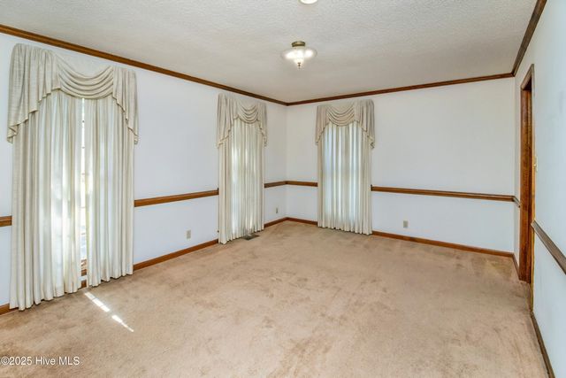 206 Maplewood Drive, Goldsboro, NC 27534