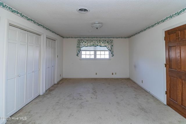 206 Maplewood Drive, Goldsboro, NC 27534