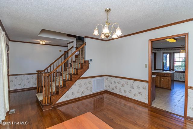206 Maplewood Drive, Goldsboro, NC 27534