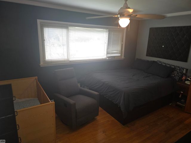 23805 Cushing Avenue, Eastpointe, MI 48026