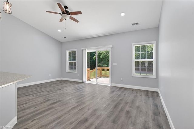 4218 Farlow Drive, Greensboro, NC 27406