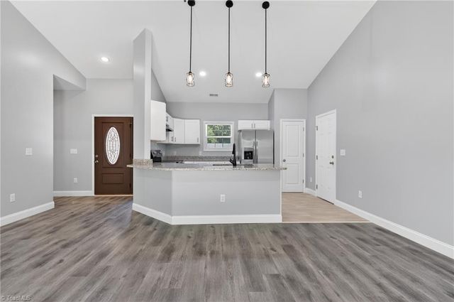 4218 Farlow Drive, Greensboro, NC 27406