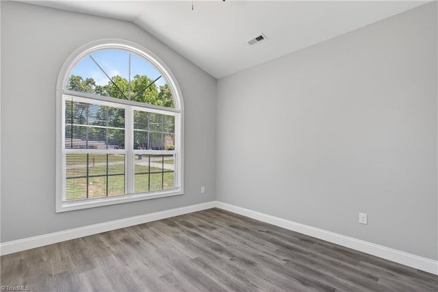 4218 Farlow Drive, Greensboro, NC 27406