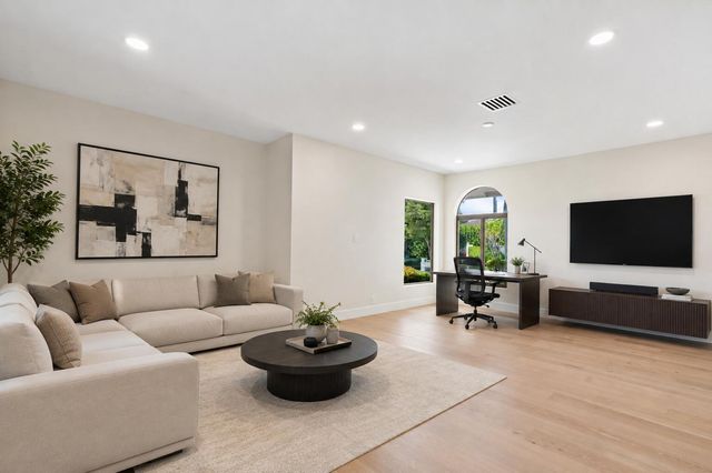 4484 Bocaire Boulevard, Boca Raton, FL 33487