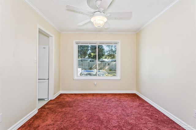 4560 Shadesview Dr, Pensacola, FL 32504