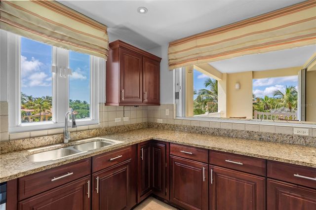 100 OCEAN DRIVE 134, Humacao, PR 00791