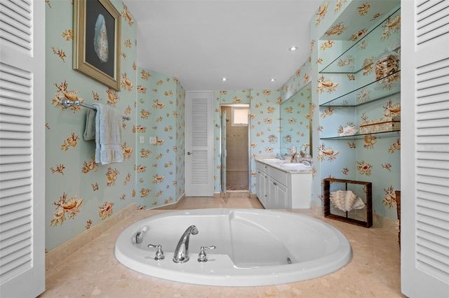 100 OCEAN DRIVE 134, Humacao, PR 00791