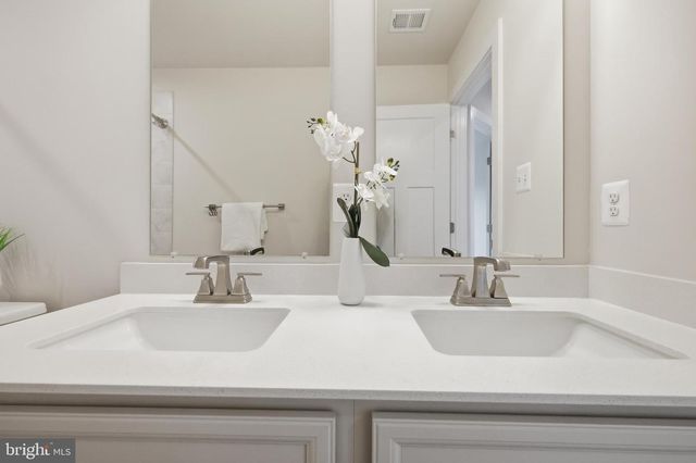 7534 DECLAN RD, Laurel, MD 20723