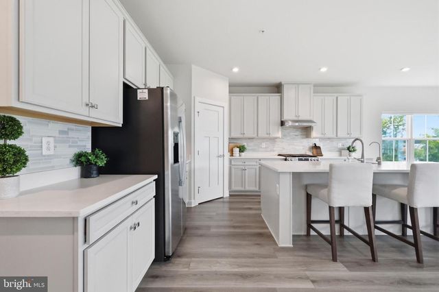 7534 DECLAN RD, Laurel, MD 20723