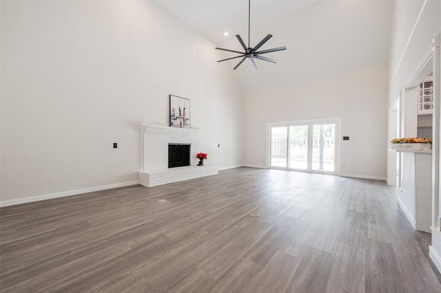 6215 Portal Drive, Houston, TX 77096