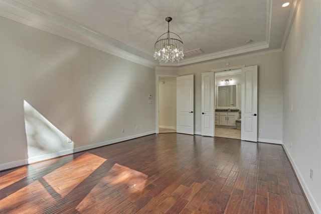 23 Player Oaks Place, The Woodlands, TX 77382