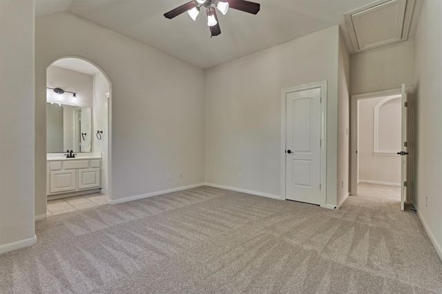 23 Player Oaks Place, The Woodlands, TX 77382