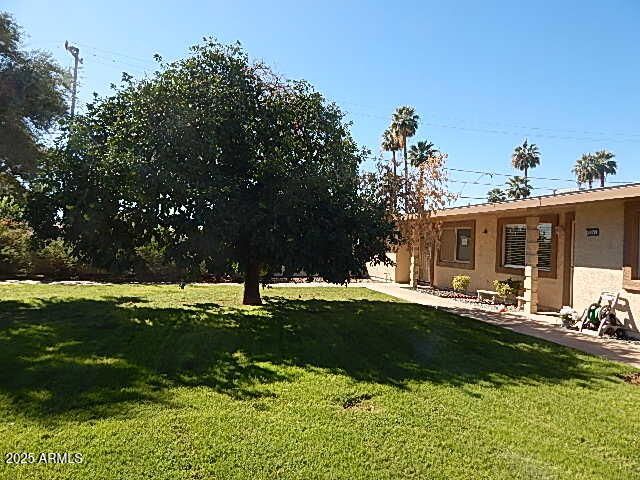 10569 W COGGINS Drive, Sun City, AZ 85351