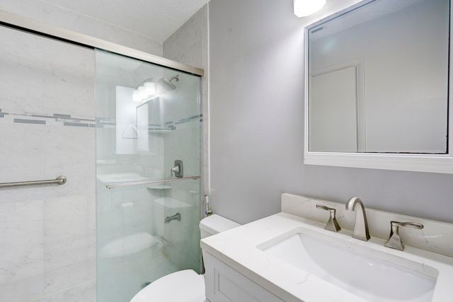 3929 Kenas Street, Palm Beach Gardens, FL 33403