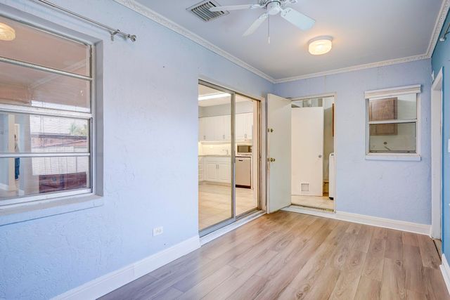 3929 Kenas Street, Palm Beach Gardens, FL 33403