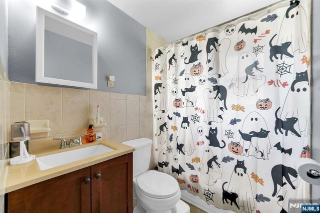 33-35 7th Street, Clifton, NJ 07011