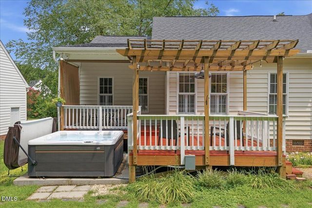 206 Kelly West Drive, Apex, NC 27502