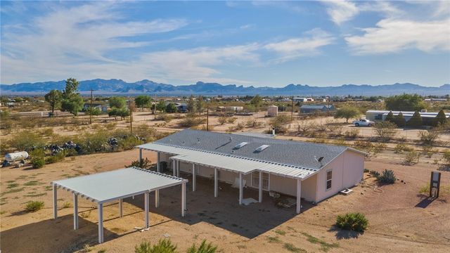 3676 N Santa Maria Road, Golden Valley, AZ 86413