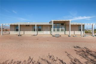 3676 N Santa Maria Road, Golden Valley, AZ 86413