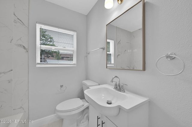 1322 MACARTHUR Street, Jacksonville, FL 32205