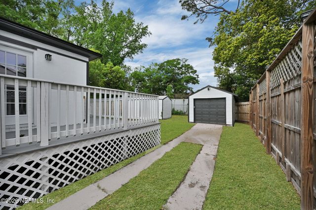 1322 MACARTHUR Street, Jacksonville, FL 32205