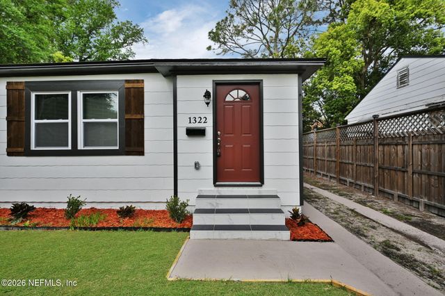 1322 MACARTHUR Street, Jacksonville, FL 32205