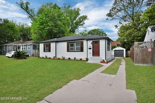 1322 MACARTHUR Street, Jacksonville, FL 32205