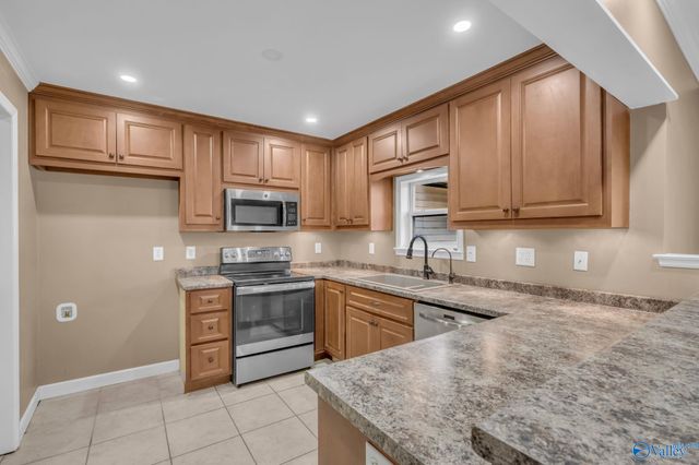 14504 East Limestone Road, Harvest, AL 35749