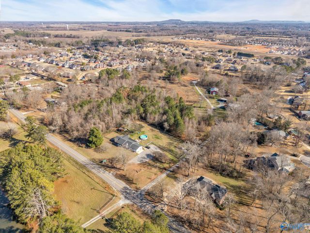 14504 East Limestone Road, Harvest, AL 35749