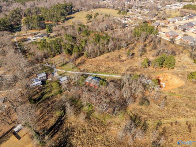 14504 East Limestone Road, Harvest, AL 35749