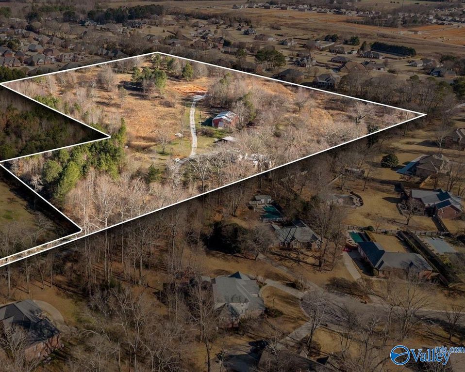 14504 East Limestone Road, Harvest, AL 35749