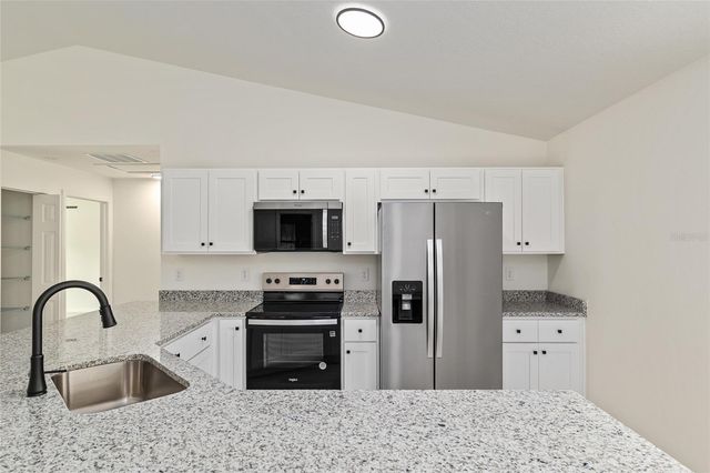 35 FIR TRAIL PASS, Ocala, FL 34472