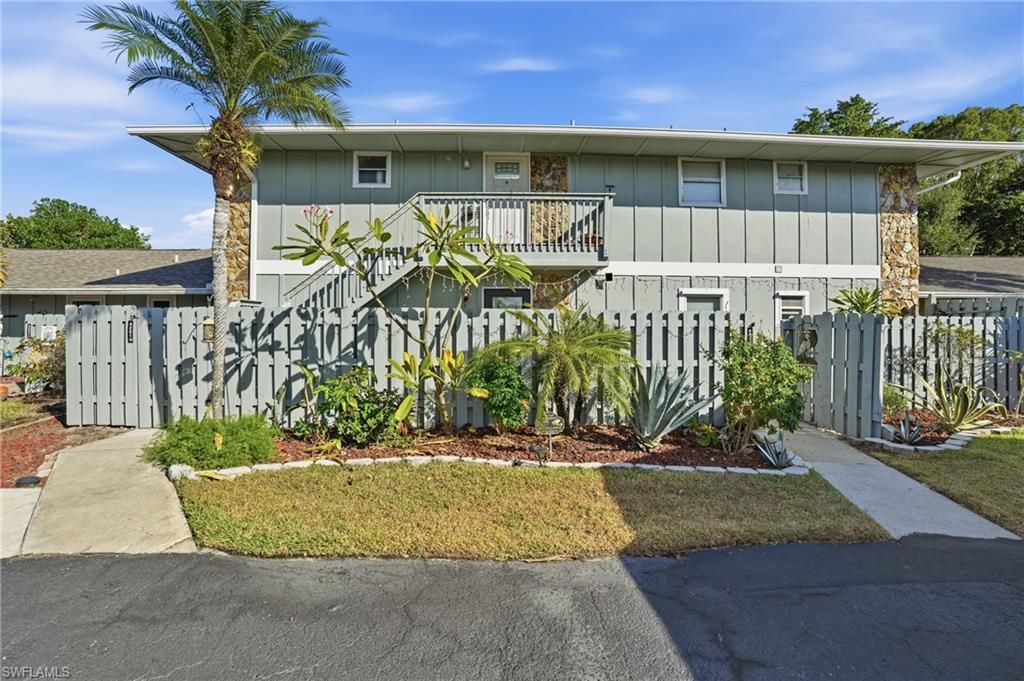 4251 Island CIR 7, FORT MYERS, FL 33919 — exterior