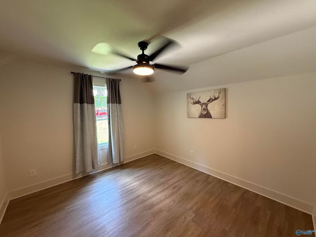 3606 Briarwood Lane, Guntersville, AL 35976