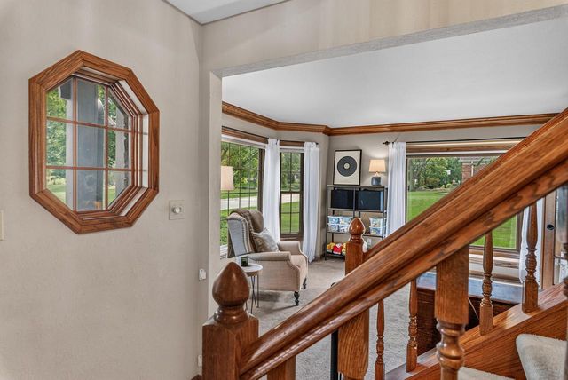 13830 W Linfield DRIVE, New Berlin, WI 53151