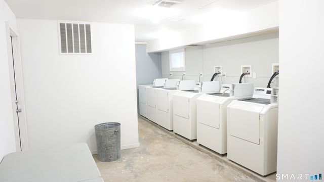 28-30 Sampson Street 4, Bridgeport, CT 06606