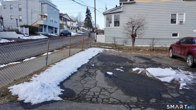 28-30 Sampson Street 4, Bridgeport, CT 06606