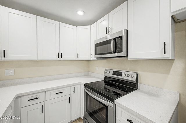 7001 S 41ST Street, Phoenix, AZ 85042