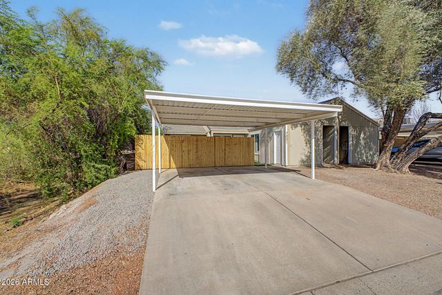 7001 S 41ST Street, Phoenix, AZ 85042