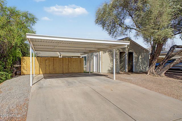 7001 S 41ST Street, Phoenix, AZ 85042