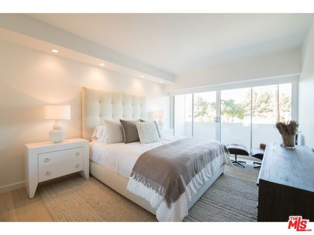 838 N Doheny Drive 302, West Hollywood, CA 90069