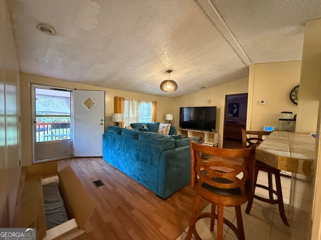 456 M L King Jr Circle, Zebulon, GA 30295