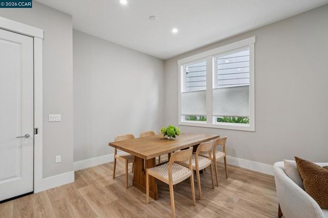 600 Hartz Ave 114, Danville, CA 94526