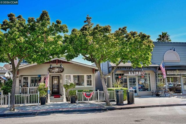 600 Hartz Ave 114, Danville, CA 94526