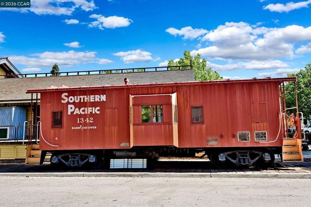 600 Hartz Ave 114, Danville, CA 94526