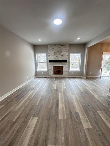 30815 Lower Ridge Drive, New Boston, MI 48164