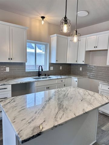 30815 Lower Ridge Drive, New Boston, MI 48164