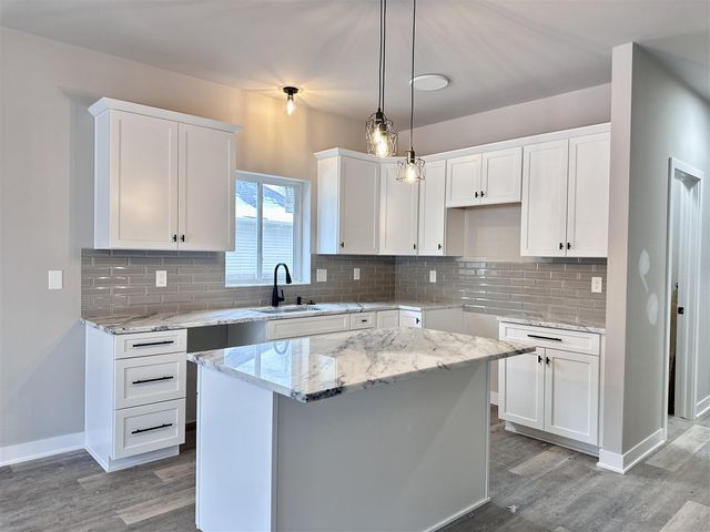30815 Lower Ridge Drive, New Boston, MI 48164