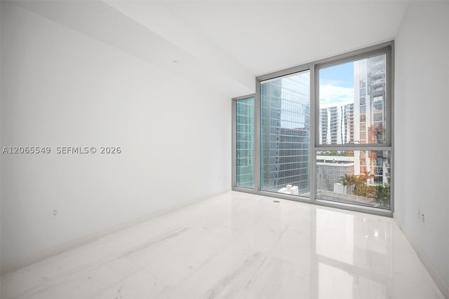 300 Biscayne Blvd Way 2309, Miami, FL 33131